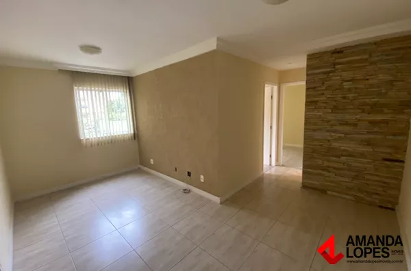 Apart. 2 Qtos. c/ 1 Vaga - Bandeirantes 