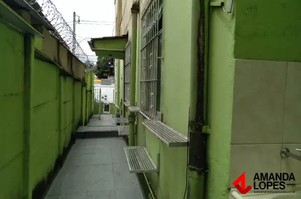 Casa 2 qtos. - Manoel Honório 