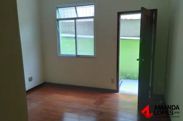 Casa 2 qtos. - Manoel Honório 