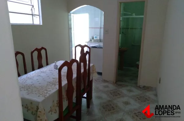 Casa 2 qtos. - Manoel Honório 