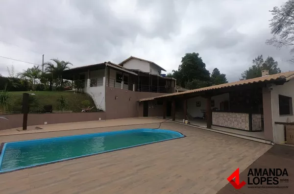 Granja 7000m²  c/ Casa 3 qtos. suíte - Cond. Enseada