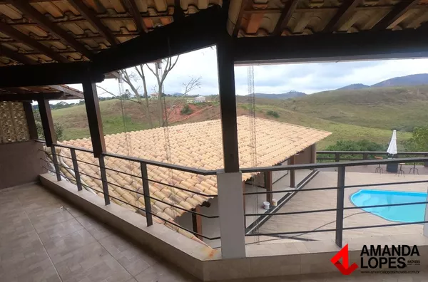 Granja 7000m²  c/ Casa 3 qtos. suíte - Cond. Enseada