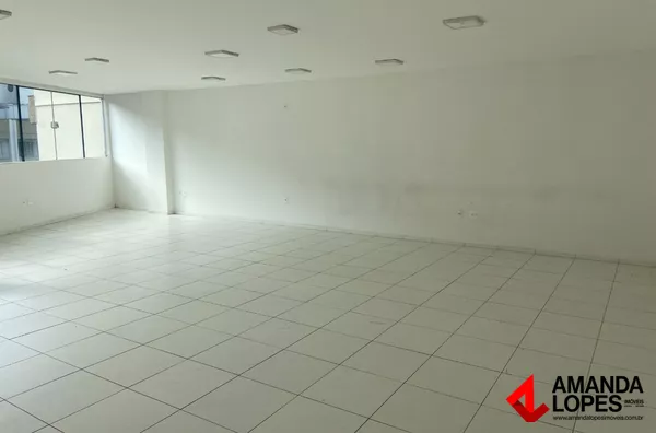 Sala Comercial para Locação em São Mateus - 90m² 