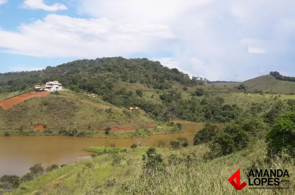 Terrenos 900m²  - Rodovia BR 040 - Santos Dumont