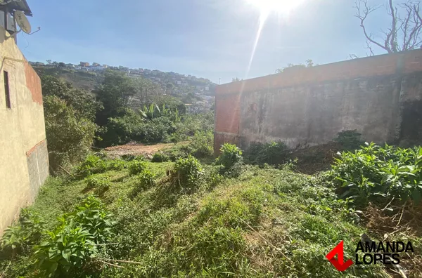 Lote 12 x 36 no bairro São Pedro 