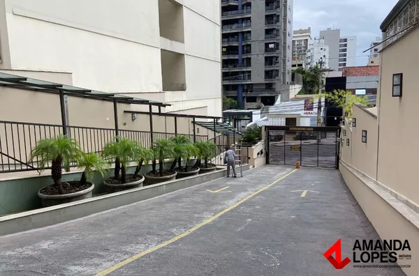 Apart. 2 Qtos. c/ 1 Vaga no Centro