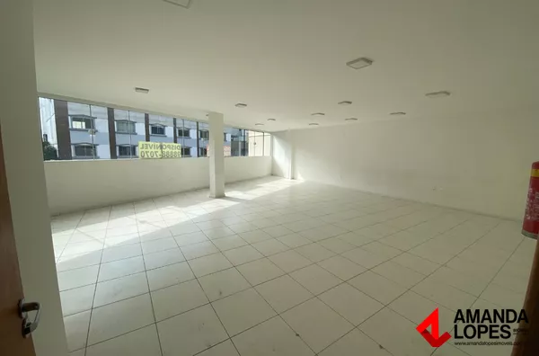 Sala Comercial para Locação em São Mateus - 90m² 