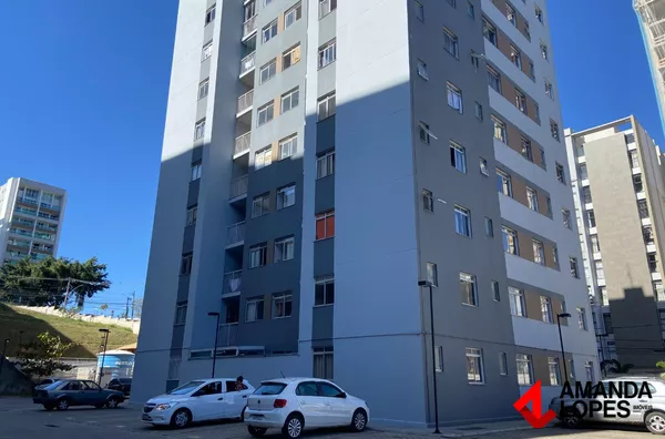 Apart. 2 qtos. c/ suíte e área externa - Estrela Sul