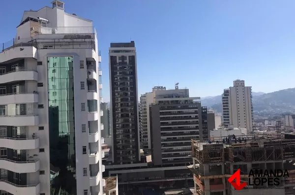 Apart. 3 qtos. c/ suíte e 2 vagas - Centro 