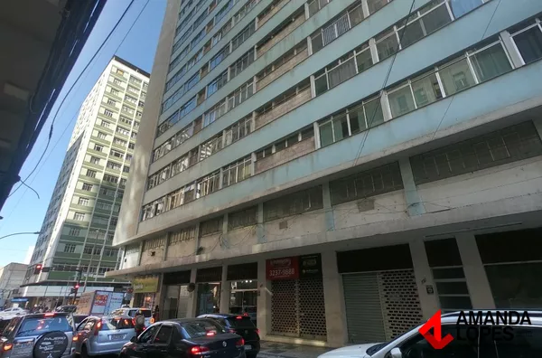 Apart. 3 qtos. c/ suíte e 1 vaga -  Centro 