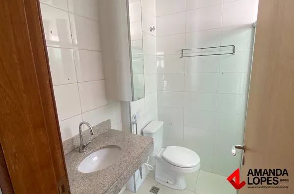 Cobert. Triplex 3 qtos. 1 suíte e 3 vagas - Centro 