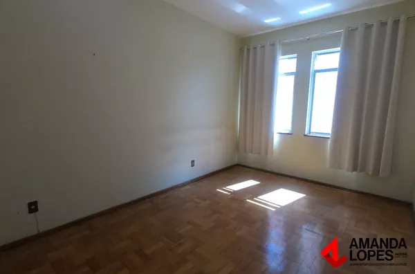 Apart. Duplex - 3 qtos. - Centro 