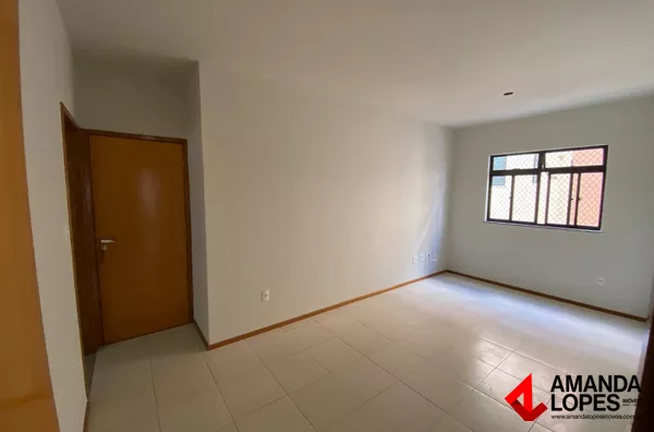 Apart. 2 Qtos. c/ 1 Vaga no bairro Santa Helena