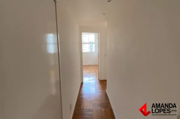 Apart. 3 Qtos. c/ Suíte - Centro 