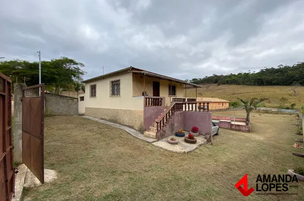 Casa 2 Qtos. c/ Piscina e 2100m² - Terras do Comendador - Filgueiras 