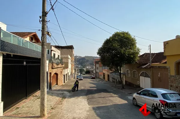 Lote no bairro Costa Carvalho 