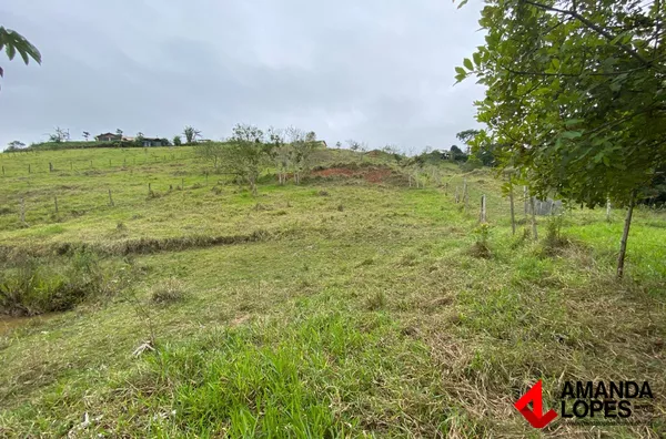 Terreno c/ Área Total  7000m²  no Condomínio Enseada