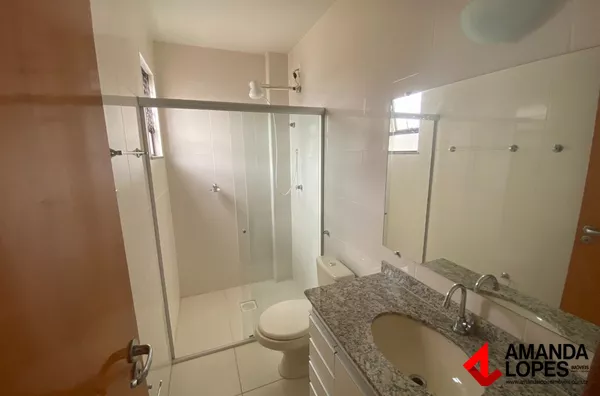 Apart. 2 Qtos. c/ suíte e 1 Vaga no Centro, Juiz De Fora