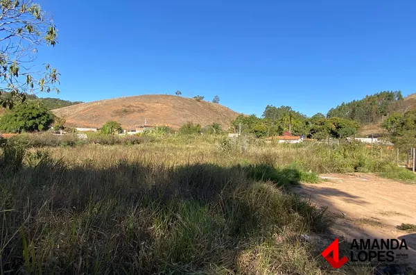 Terreno 7.000m² na Estrada de Chácara - Grama