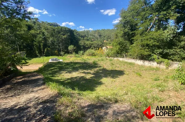 Terreno c/ 2 Platôs no Granjeamento Ribeirão do Carmo