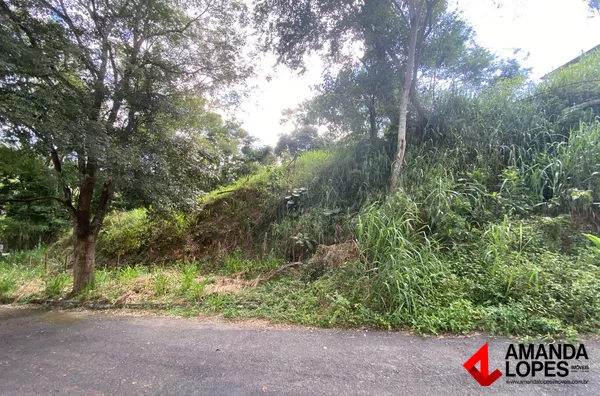 Terreno no Condomínio Parque das Palmeiras