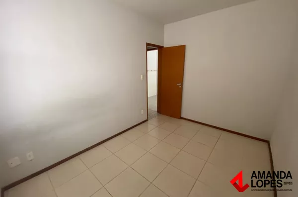 Apart. 2 Qtos. c/ 1 Vaga no Centro, Juiz De Fora