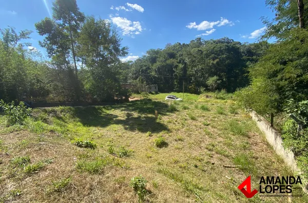 Terreno c/ 2 Platôs no Granjeamento Ribeirão do Carmo