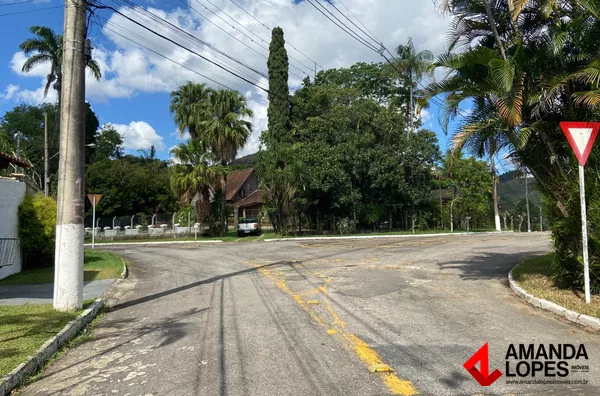 Terreno no Condomínio Parque das Palmeiras