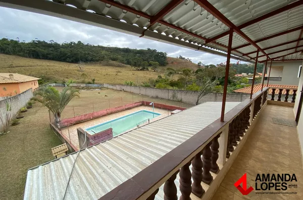 Casa 2 Qtos. c/ Piscina e 2100m² - Terras do Comendador - Filgueiras 