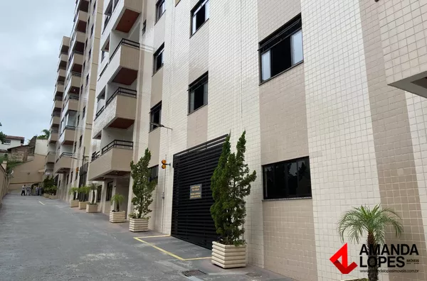 Apart. 2 Qtos. c/ 1 Vaga no Centro