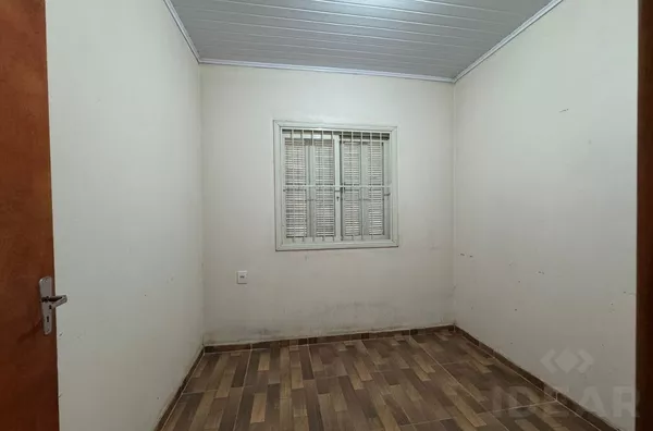 CHÁCARA DE 2.100m² COM FORNO TRANSFORMADO EM QUIOSQUE