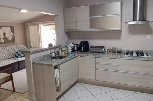 CONFORTO E SEGURANÇA SÃO ITENS NESSA BELA CASA