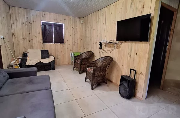 CHÁCARA COM UM BELO CHALÉ, AÇUDE E CAMPO DE FUTEBOL