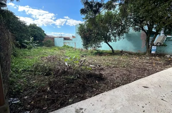 EXCELENTE TERRENO EM UMA BELA E TRANQUILA REGIÃO