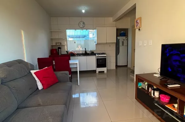 SOBRADO DE DOIS DORMITÓRIOS COM 104m² PARA TODA A FAMÍLIA