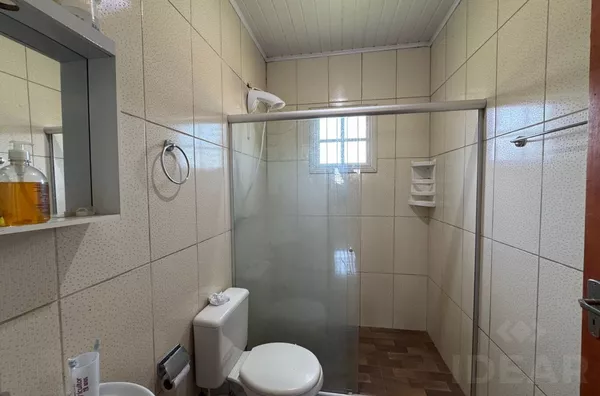 CHÁCARA DE 2.100m² COM FORNO TRANSFORMADO EM QUIOSQUE