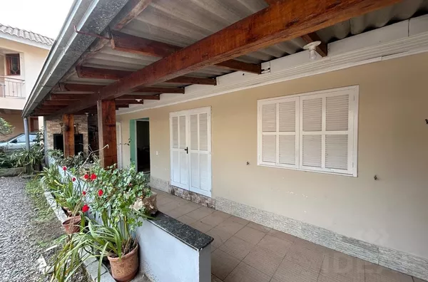 VOCÊ ACABA DE ACHAR SEU FUTURO LAR. VENHA CONHECER!