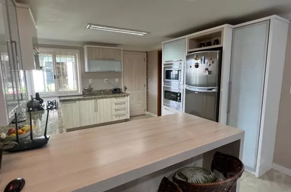 MORAR BEM, COM MUITA SEGURANÇA E CONFORTO, É O QUE BUSCA? ACABA DE ACHAR!