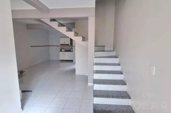 LINDO SOBRADO EM EXCELENTE REGIÃO, PARA VOCÊ E SUA FAMÍLIA