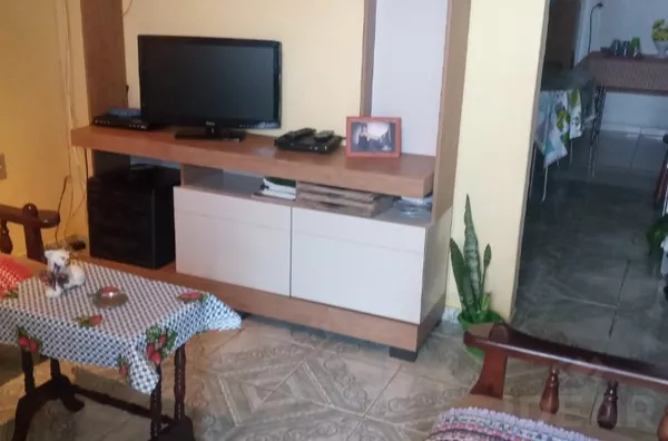 CASA NO BAIRRO MAIS POPULAR DE VERA CRUZ