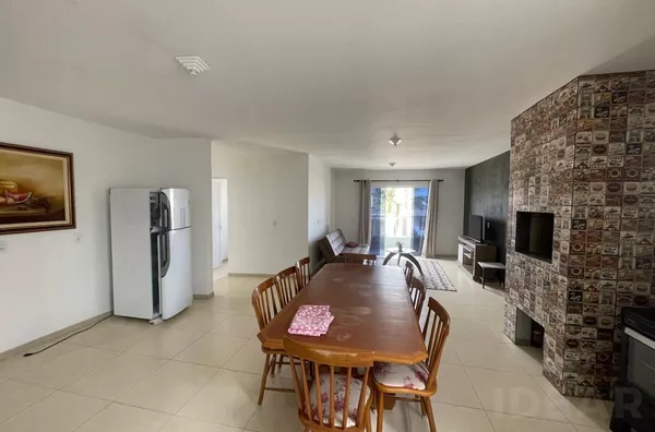 CASA E APTO NO BAIRRO ARCO ÍRIS EM CAPÃO DA CANOA!