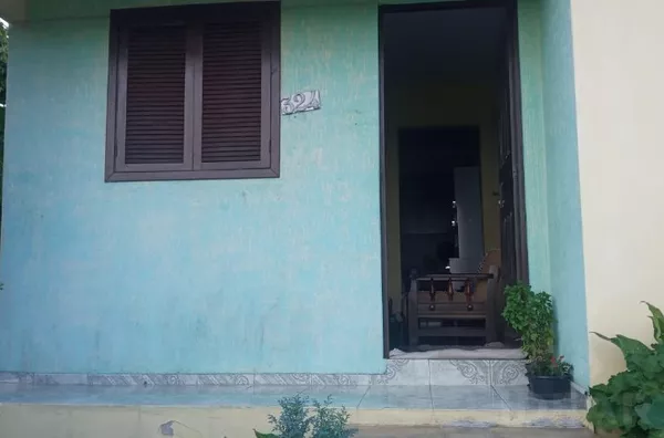 CASA NO BAIRRO MAIS POPULAR DE VERA CRUZ