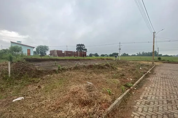 REGIÃO EM EXPANSÃO, COM ÁREA DE 455m² PARA SEU COMÉRCIO