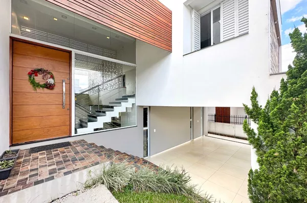 QUALIDADE E CONFORTO SÃO ITENS QUE ACOMPANHAM ESSA MARAVILHA