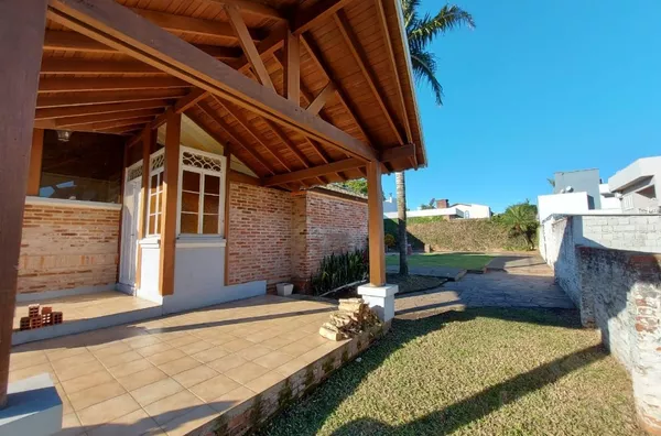 A CASA DE SEUS SONHOS, BEM NO CORAÇÃO DA CIDADE