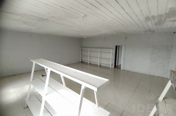 BUSCA ESPAÇO PARA COMÉRCIO E MORADIA? VENHA CONVERSAR CONOSCO!