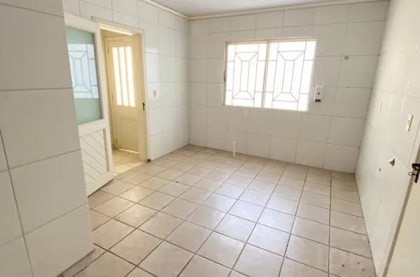 ÓTIMO PONTO PARA COMÉRCIO OU RESIDÊNCIA. VENHA CONHECER!