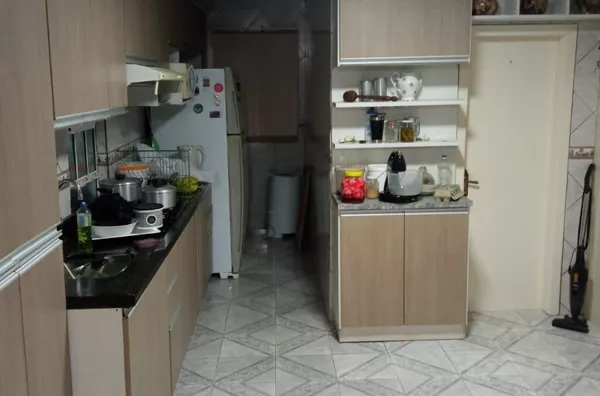 REGIÃO TRANQUILA, DE FÁCIL ACESSO E 750m DE TUDO QUE PRECISA