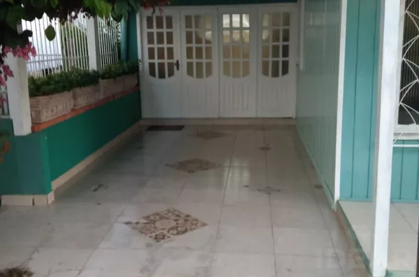 REGIÃO TRANQUILA, DE FÁCIL ACESSO E 750m DE TUDO QUE PRECISA