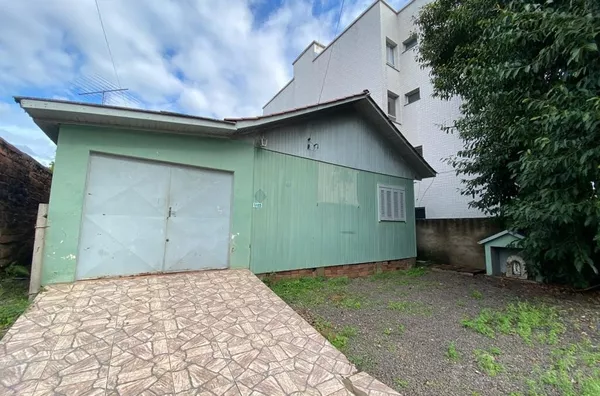 MUITO ESPAÇO E BOA LOCALIZAÇÃO PARA SUA EMPRESA, A ESPERA DE VOCÊ. VENHA CONHECER!